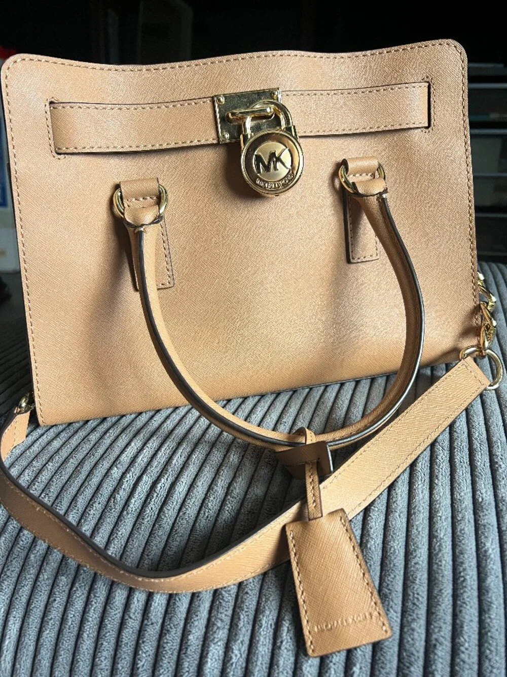Michael Kors Hamilton Large Tan Tote